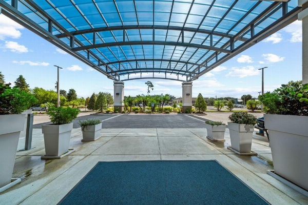 Holiday Inn Express & Suites Lakeland South image 13